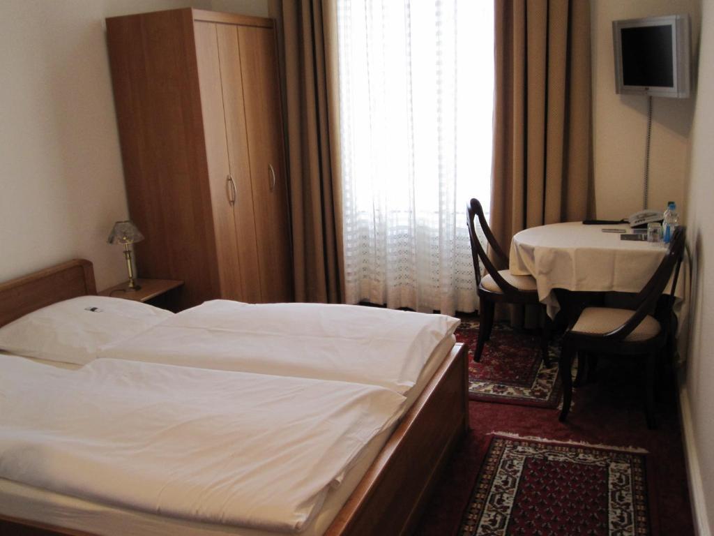 Hotel Pension Fasanenhaus Berlin Zimmer foto